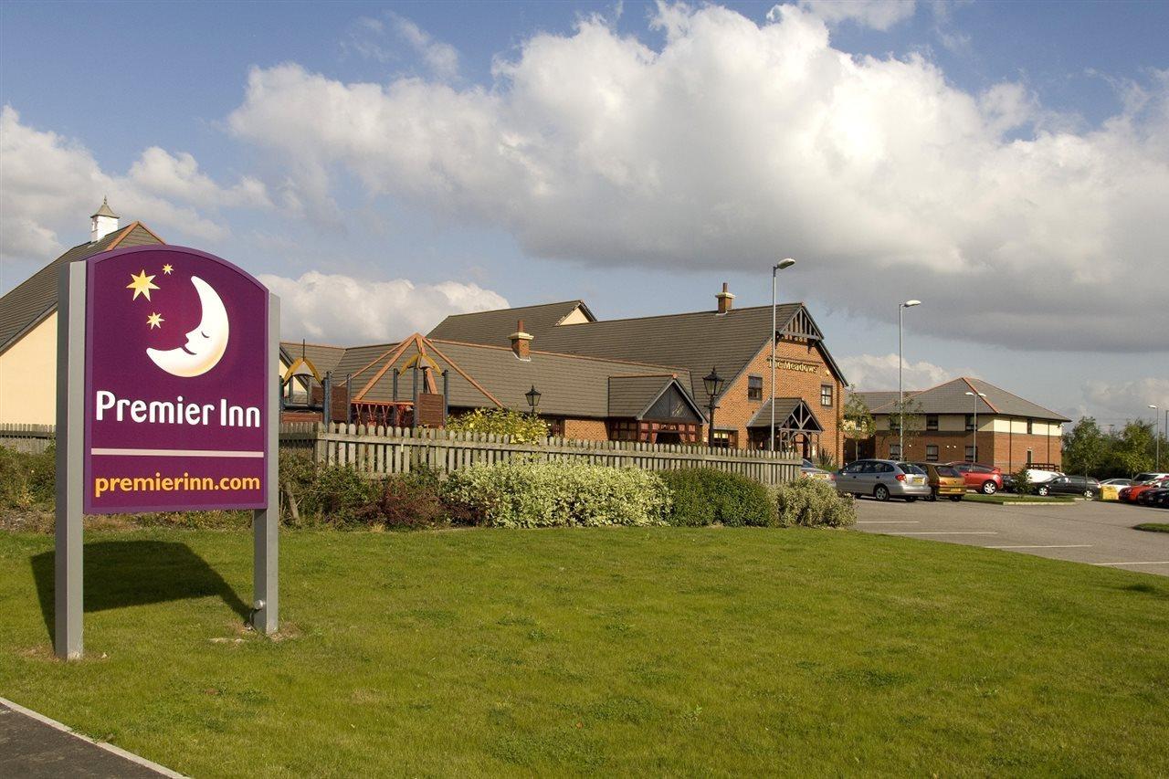 Premier Inn Barnsley Wombwell Kültér fotó
